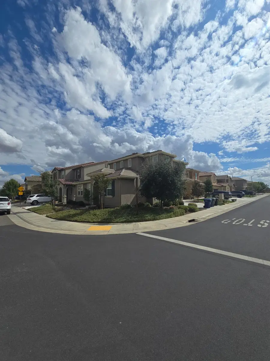 8720 Esperia Way, Sacramento, CA 95828 - Image #2