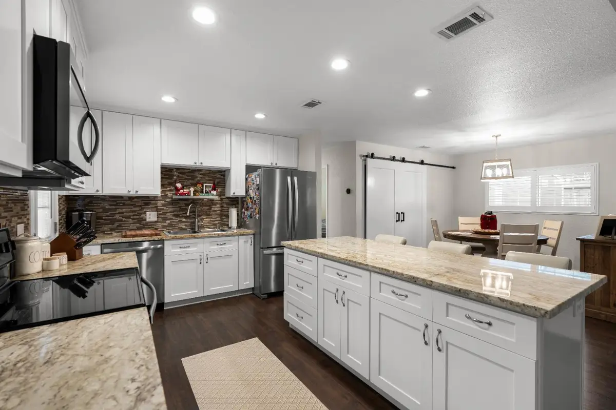 406 N Sunset Drive, Lodi, CA 95240 - Image #1