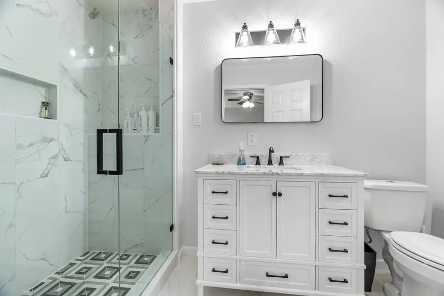 406 N Sunset Drive, Lodi, CA 95240 - Image #2