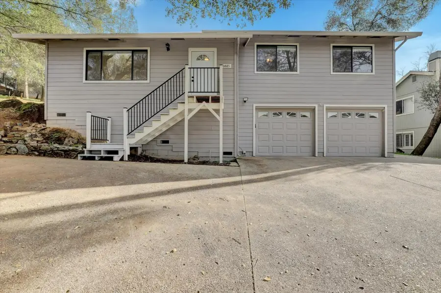 10885 Torrey Pines Drive, Auburn, CA 95602 - Image #3