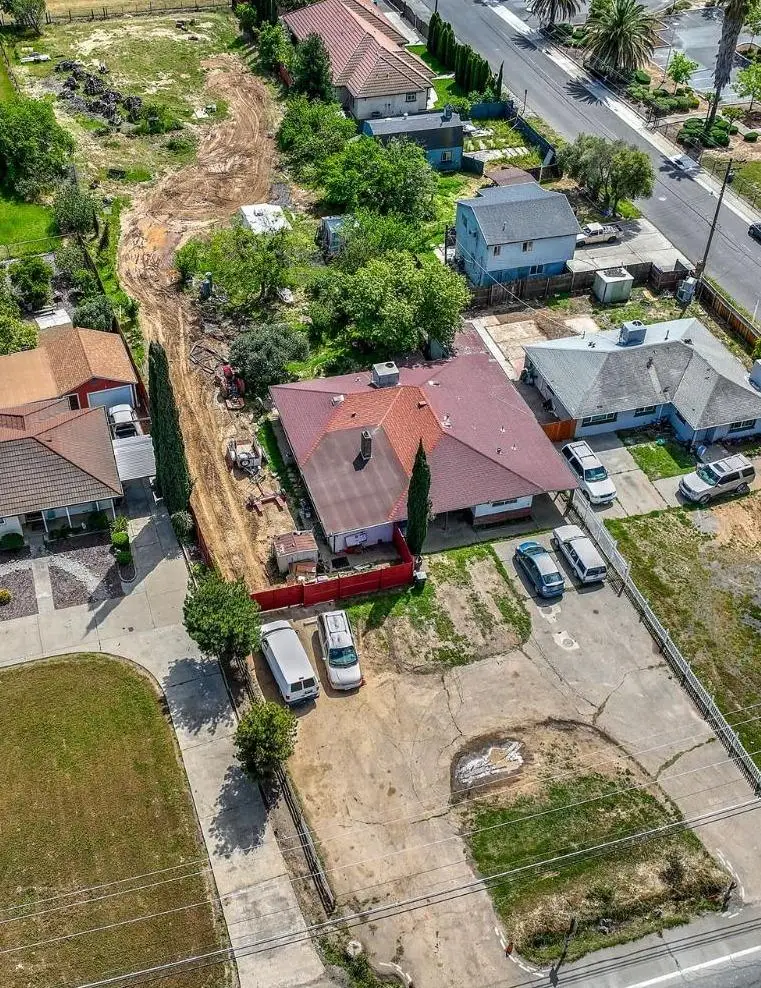 8758 Florin Road, Sacramento, CA 95828 - #2