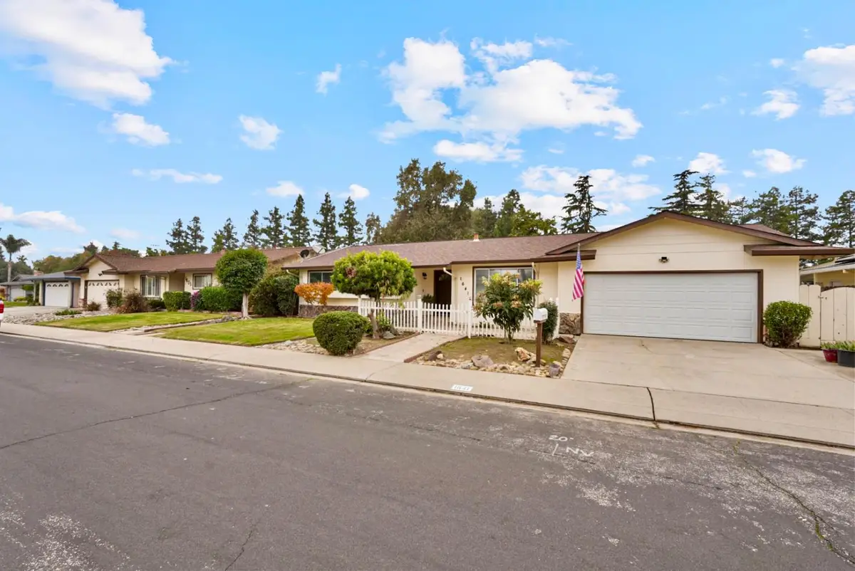 1641 Olivewood Avenue, Manteca, CA 95336 - Image #1