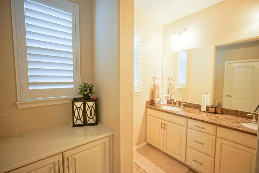 2364 Wharton Lane, Roseville, CA 95747 - Image #3