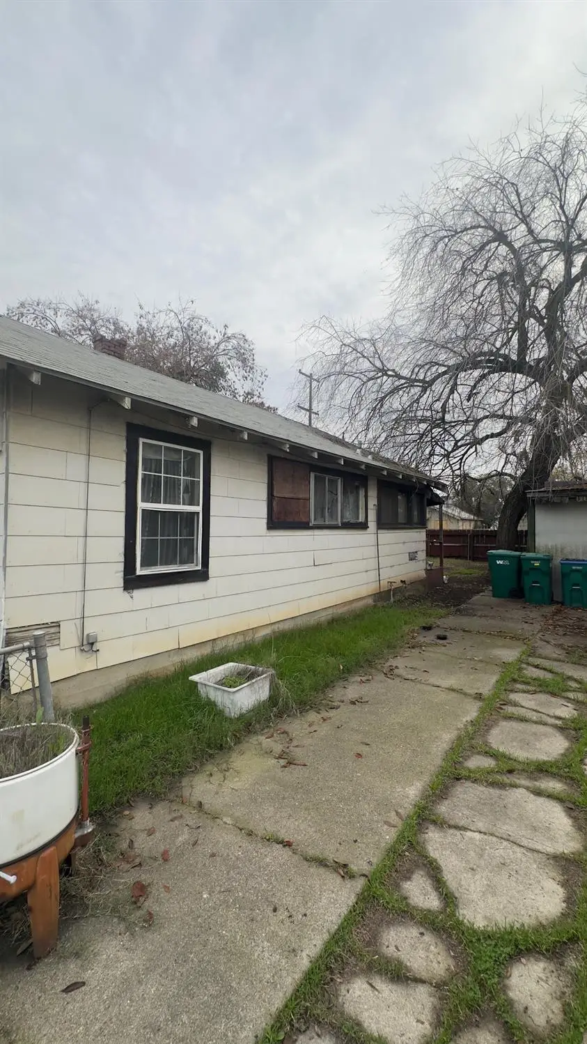 2362 Alma Street, Stockton, CA 95205 - #2