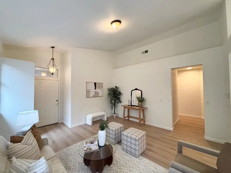 9264 Lucchesi Drive, Sacramento, CA 95829 - Image #3