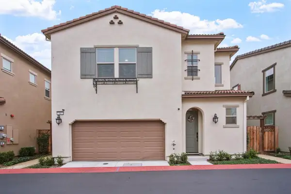 64 W Ambroggio Street, Tracy, CA 95391