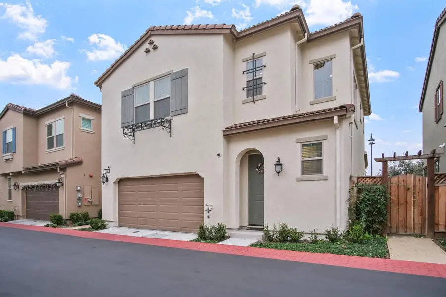 64 W Ambroggio Street, Tracy, CA 95391 - Image #2