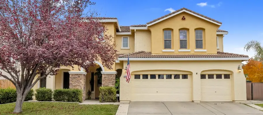 9793 Ellsmere Way, Elk Grove, CA 95757 - Image #2