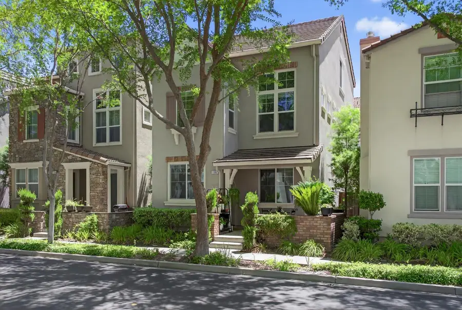 1062 Acland Way, Tracy, CA 95376 - Image #3