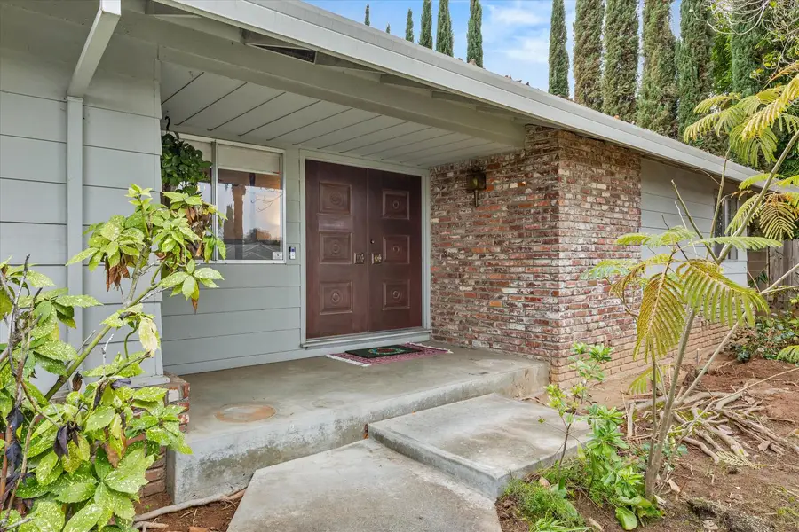 6310 Palm Drive, Carmichael, CA 95608 - Image #2