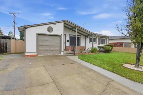 4056 Cornelia Way, North Highlands, CA 95660