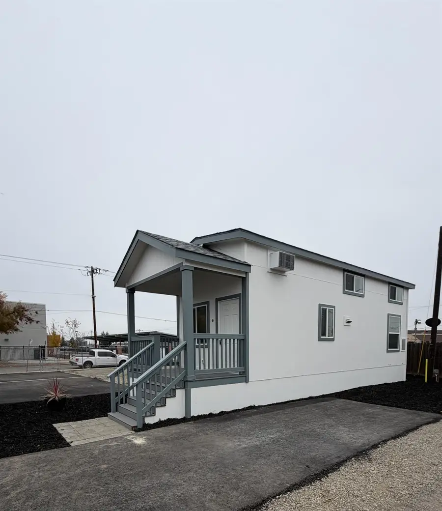 317 Moffat Boulevard #14, Manteca, CA 95336 - Image #3