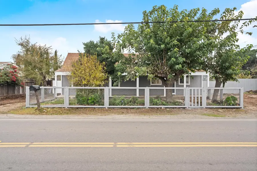 10878 S Mckinley Avenue, French Camp, CA 95231 - Image #3