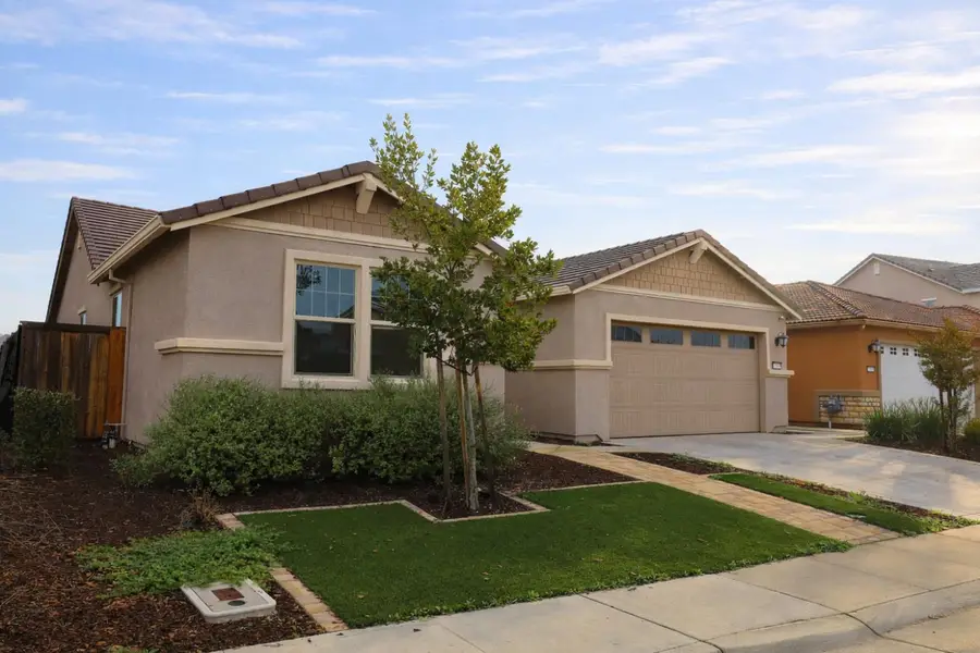 12849 Knightsbrook Avenue, Rancho Cordova, CA 95742 - Image #2