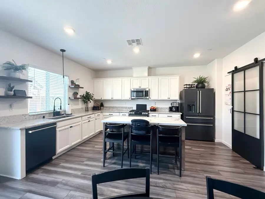 7097 Fox Trot Way, Roseville, CA 95747 - Image #2