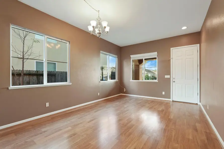 904 Sebastian Lane, Manteca, CA 95336 - Image #3