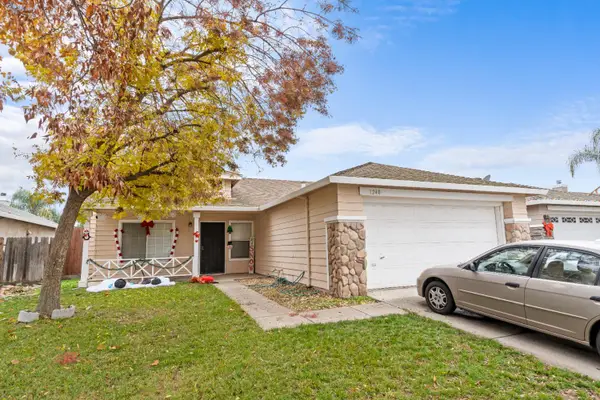 1240 Moonlight Drive, Ceres, CA 95307