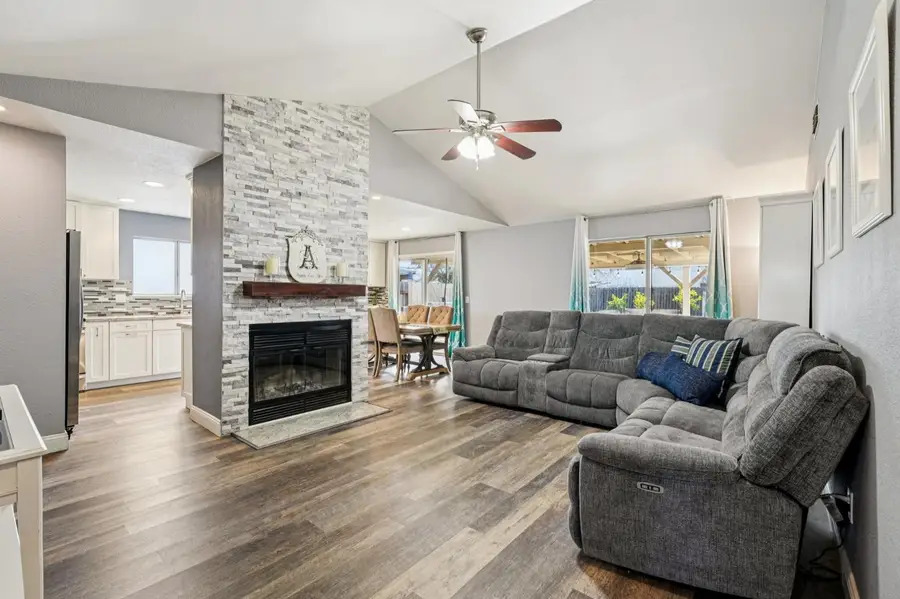 1743 Laehr Drive, Lincoln, CA 95648 - Image #3