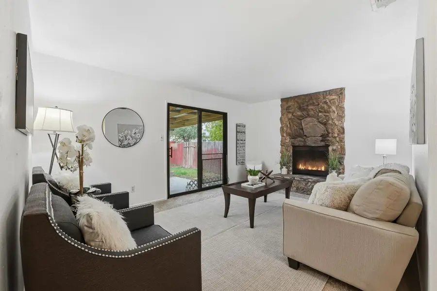 6626 Dawson Way, Sacramento, CA 95823 - Image #3