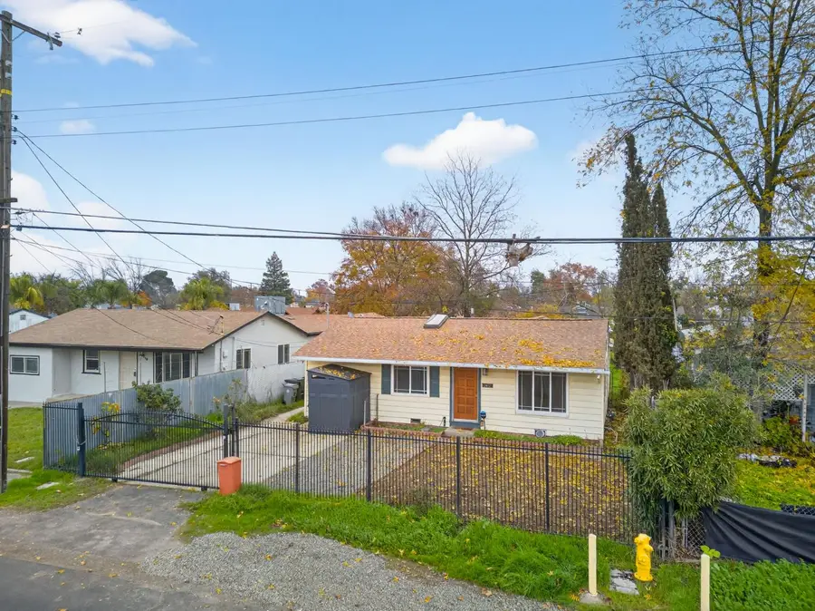 2812 Plover Street, Sacramento, CA 95815 - Image #3