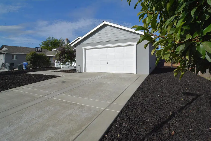 7536 Cosgrove Way, Sacramento, CA 95822 - Image #2