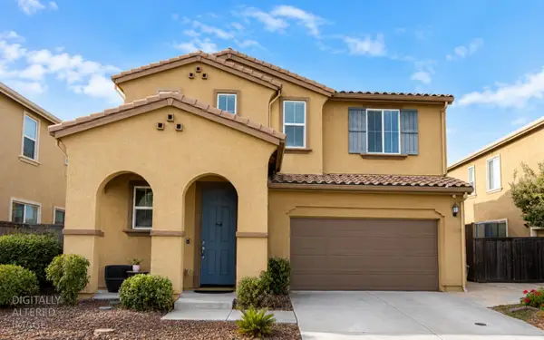 8695 Esperia Way, Sacramento, CA 95828
