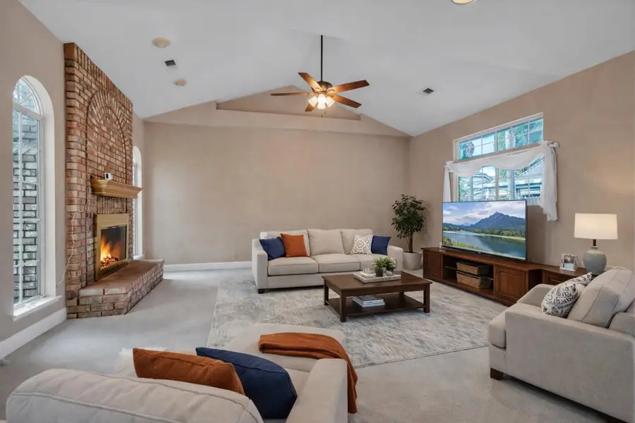 1860 Saratoga Court, Yuba City, CA 95993 - Image #2