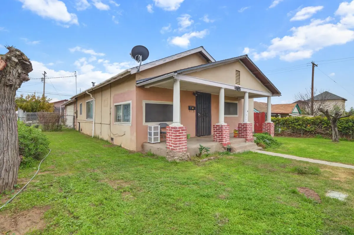 212 El Paso Avenue, Modesto, CA 95351 - Image #1