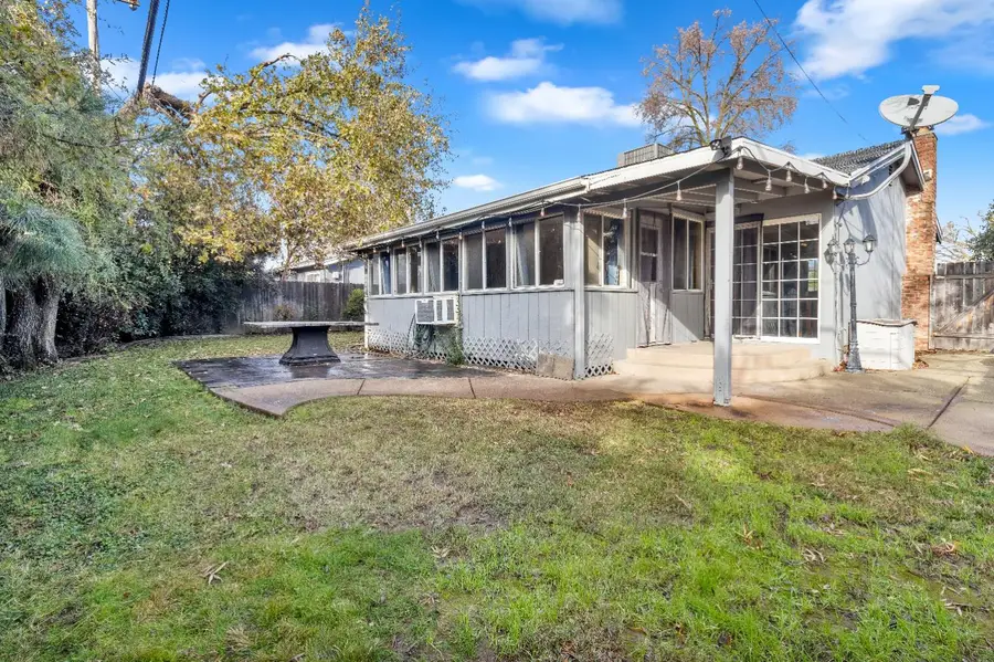 8570 Everglade Drive, Sacramento, CA 95826 - Image #2