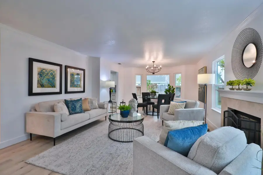 8629 Zircon Crest Ct., Elk Grove, CA 95624 - #2