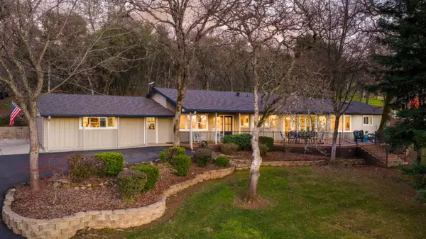 3310 Oak Creek Court, Auburn, CA 95603