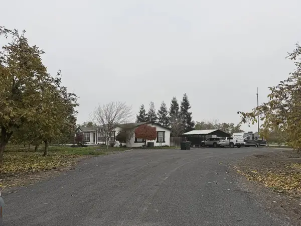 30944 Grooms Road, Oakdale, CA 95361