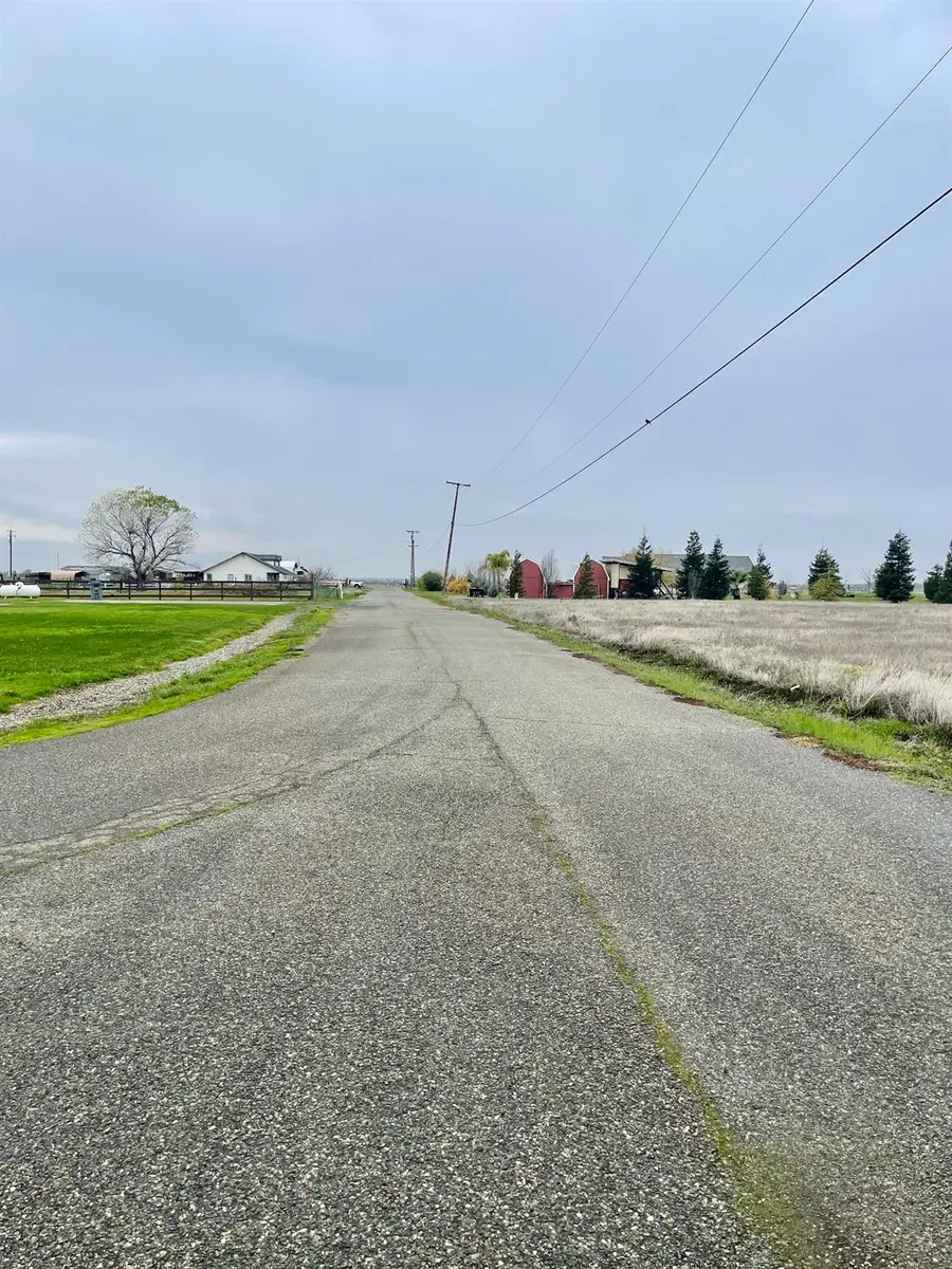 0 Favorite Court, Oroville, CA 95965 - #2