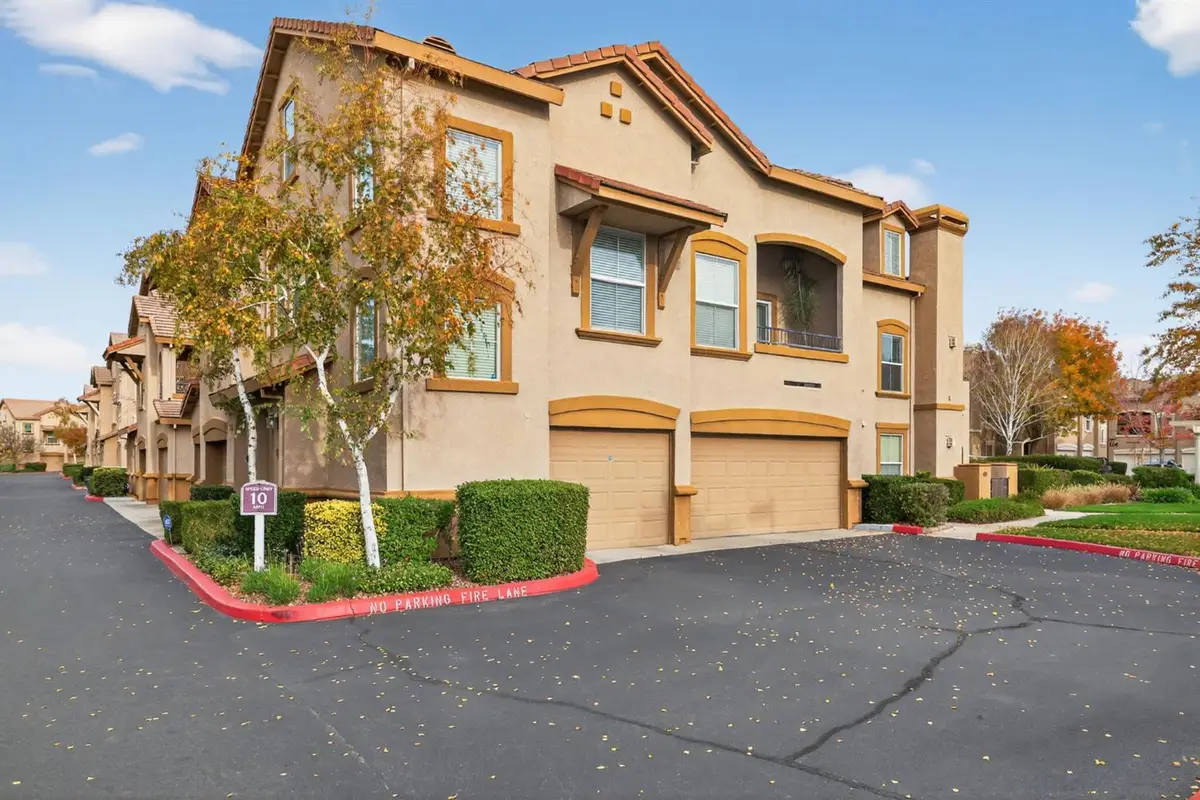 5350 Dunlay Drive #217, Sacramento, CA 95835 - Image #1