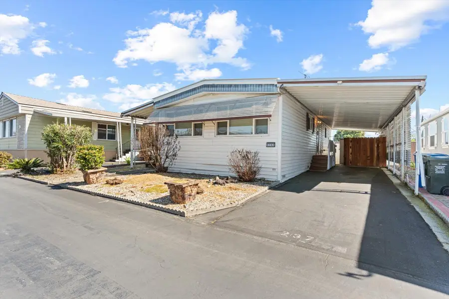6703 Capital Circle #237, Sacramento, CA 95828 - #3