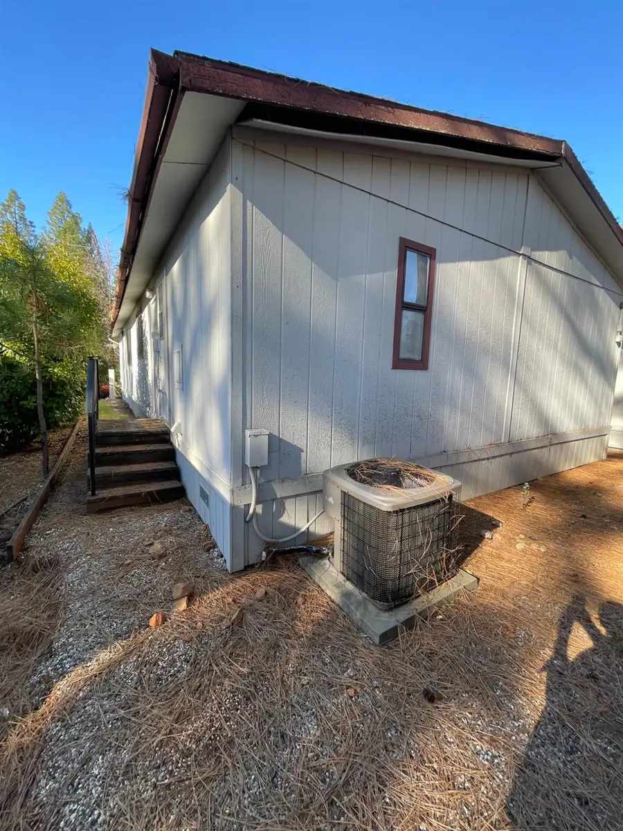 14969 N Country Road, Grass Valley, CA 95949 - Image #3