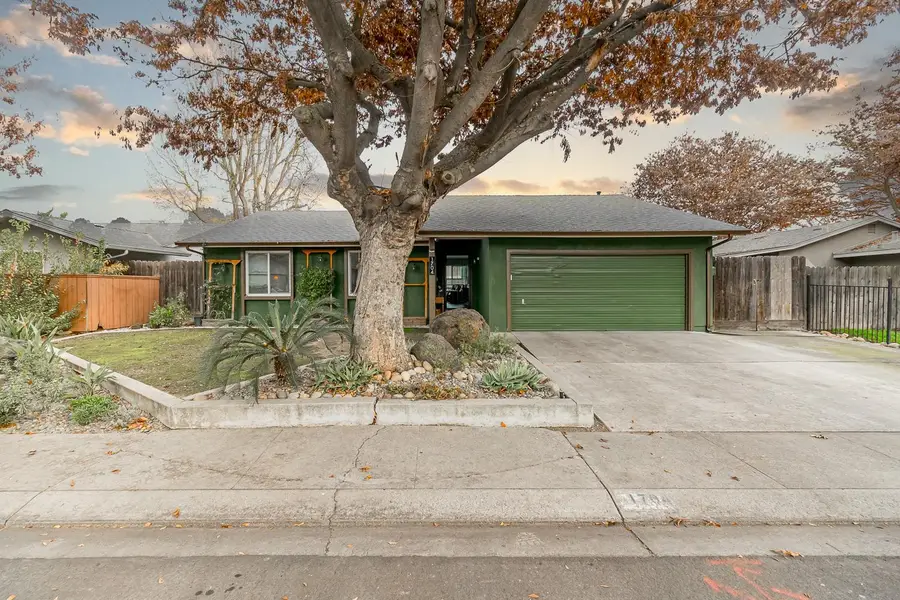 1704 Woolston Way, Modesto, CA 95355 - Image #2