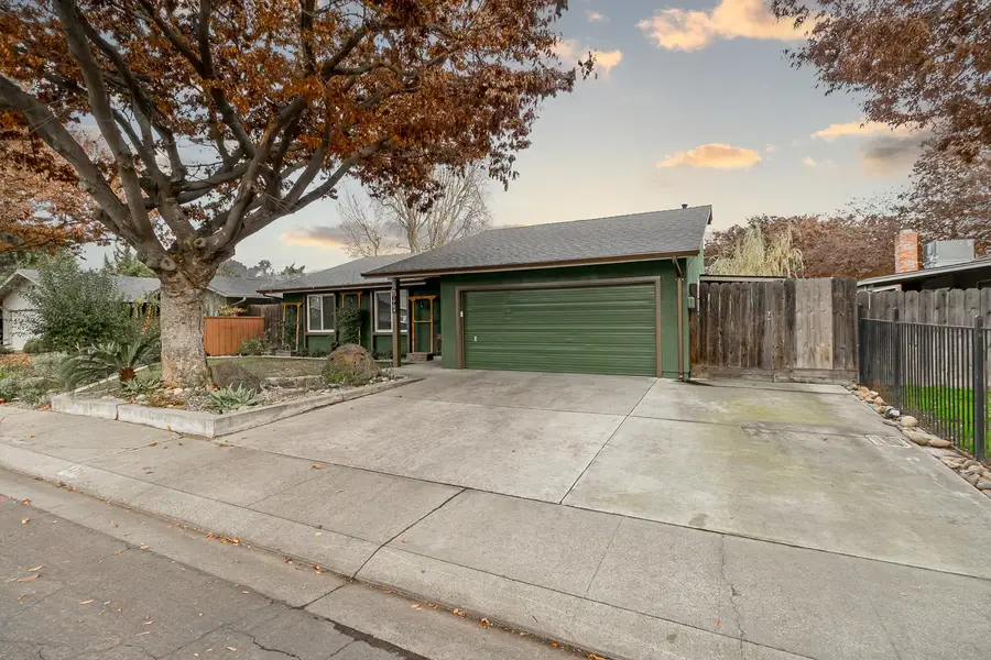 1704 Woolston Way, Modesto, CA 95355 - Image #3