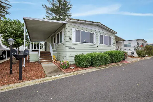 175 El Verano, Yuba City, CA 95993