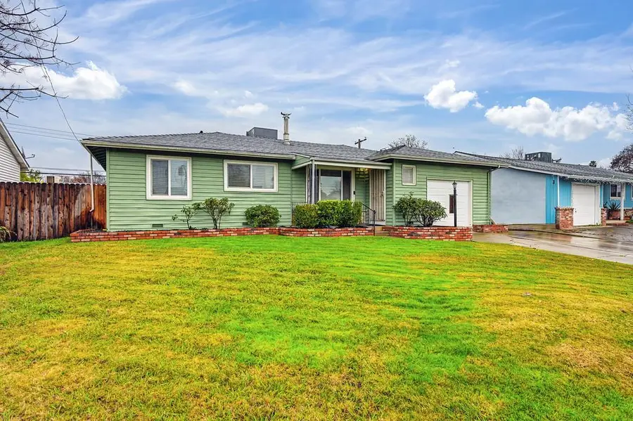 2036 Waterford Road, Sacramento, CA 95815 - Image #3