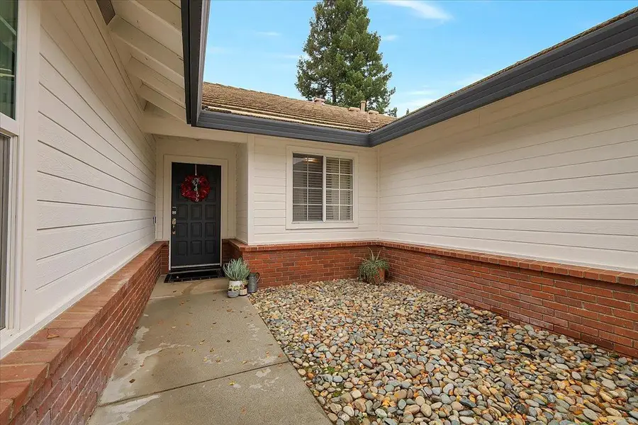 3441 Cape Cod Court, Yuba City, CA 95993 - Image #2