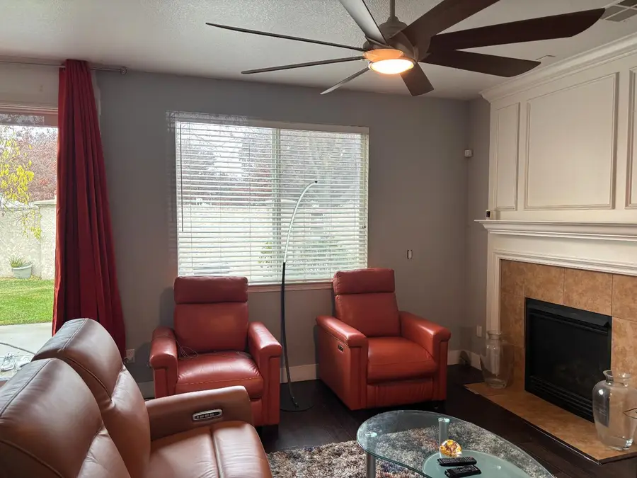 10573 Lake Point Avenue, Stockton, CA 95219 - Image #3