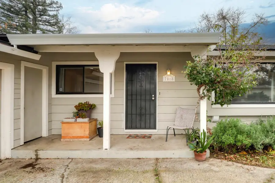 7018 Middlecoff Way, Sacramento, CA 95822 - Image #3