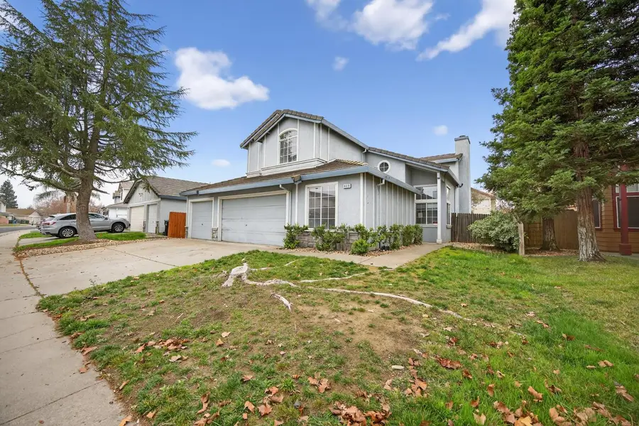8916 Mandalay Way, Elk Grove, CA 95624 - Image #2