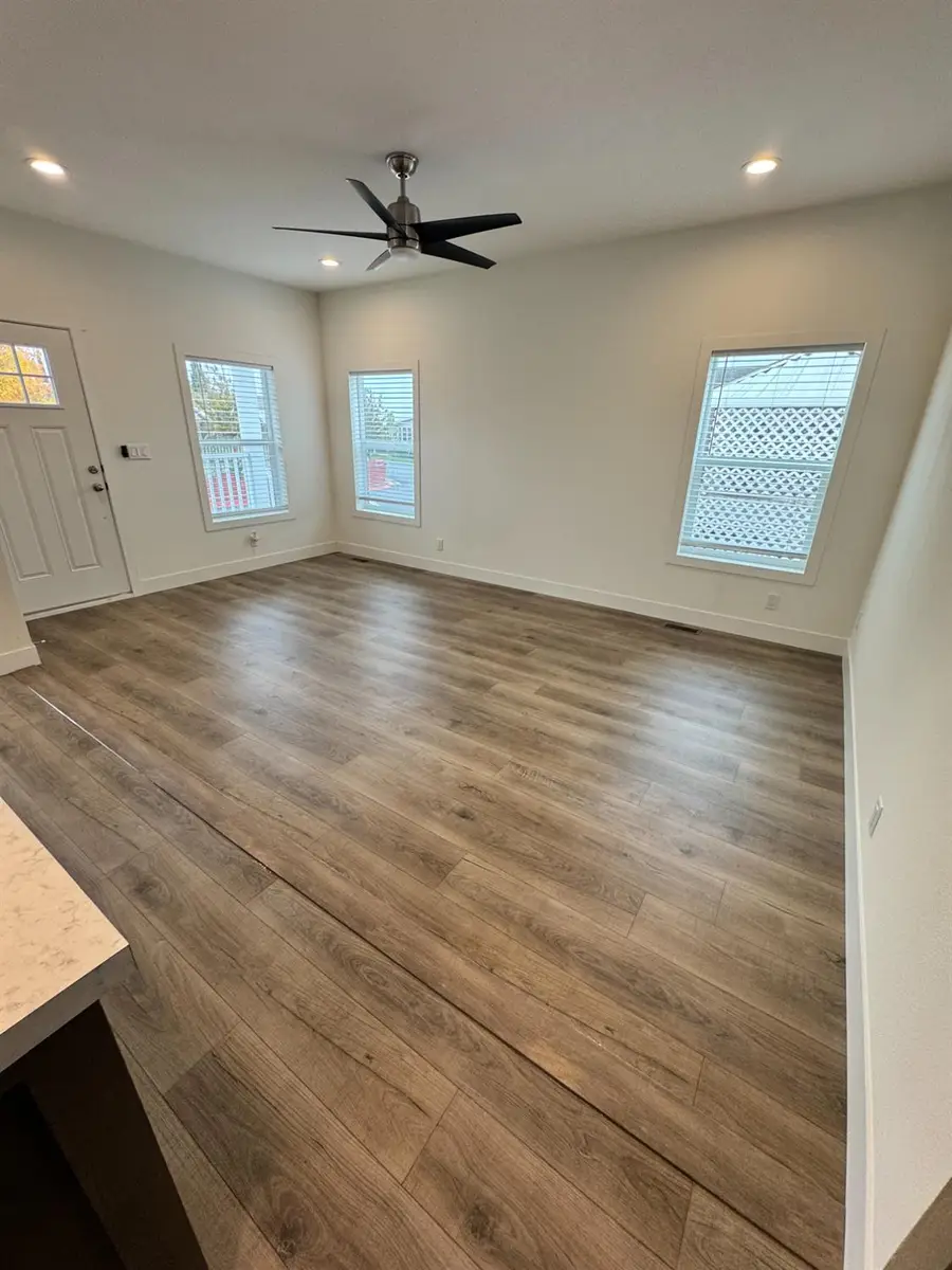 6884 E Serenity Drive, Sacramento, CA 95823 - Image #2