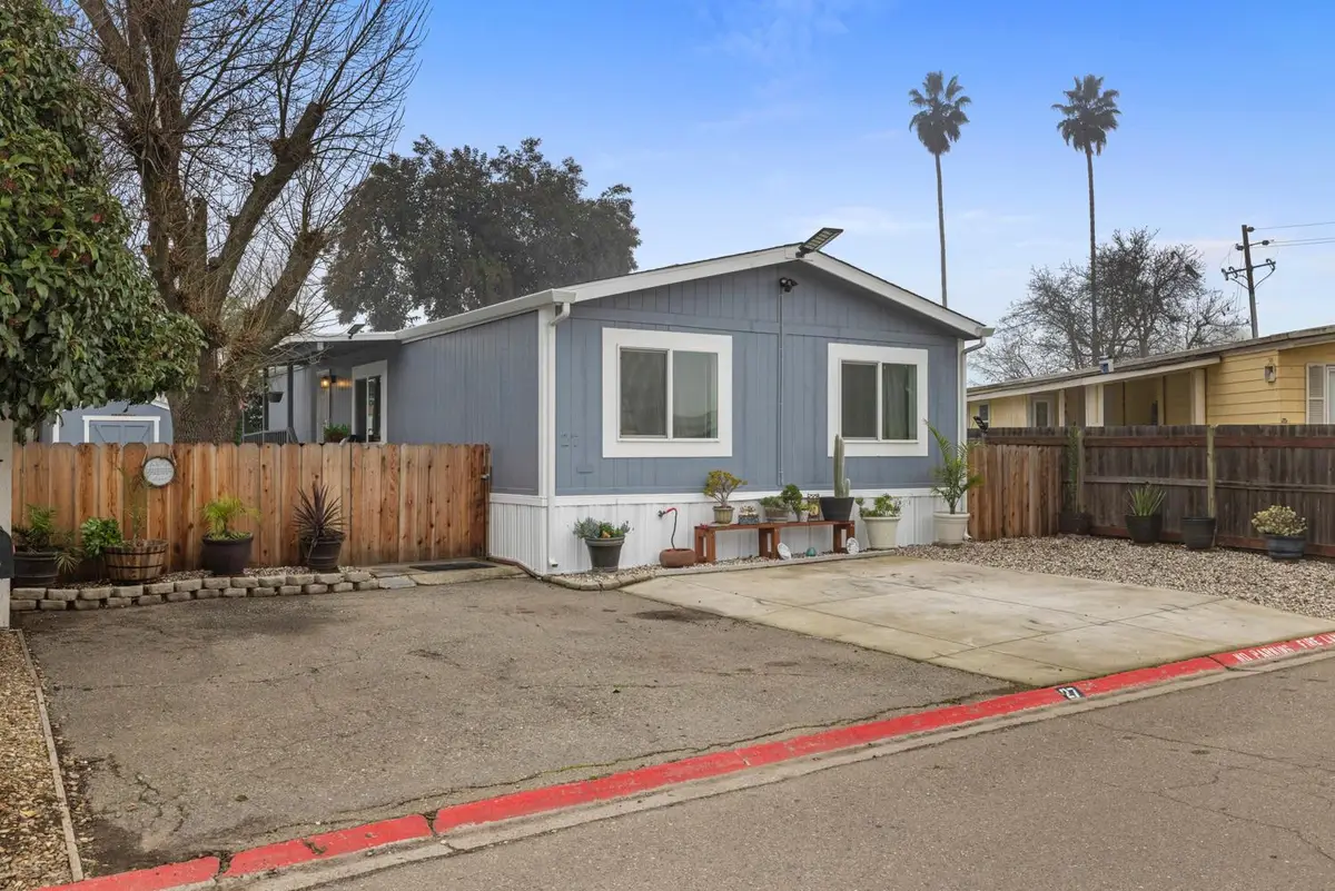 5100 N Hwy 99 #27, Stockton, CA 95212 - Image #1