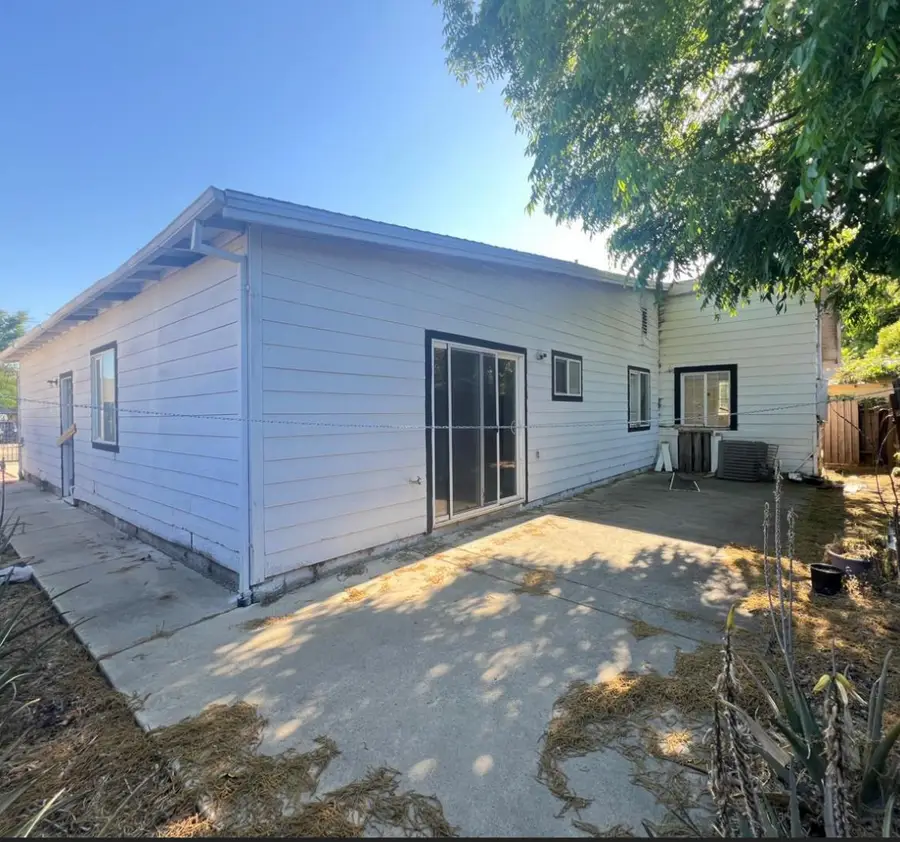 4259 13th Avenue, Sacramento, CA 95820 - Image #2