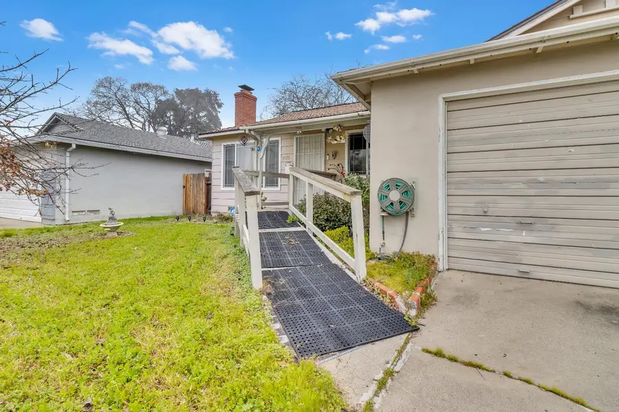 7475 Amherst Street, Sacramento, CA 95822 - Image #3