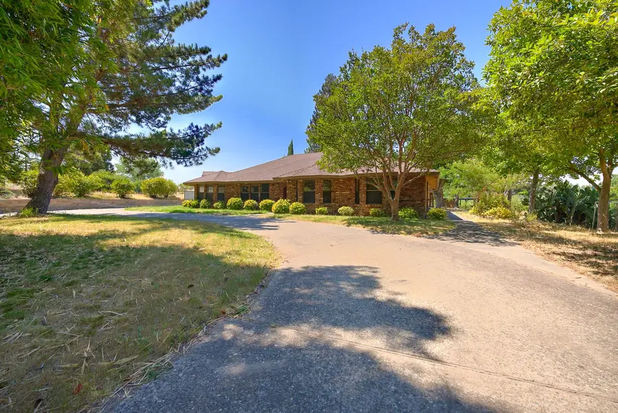 5990 Barton Road, Loomis, CA 95650 - #2