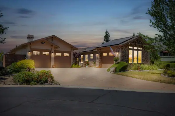 135 Glen View Court, Copperopolis, CA 95228